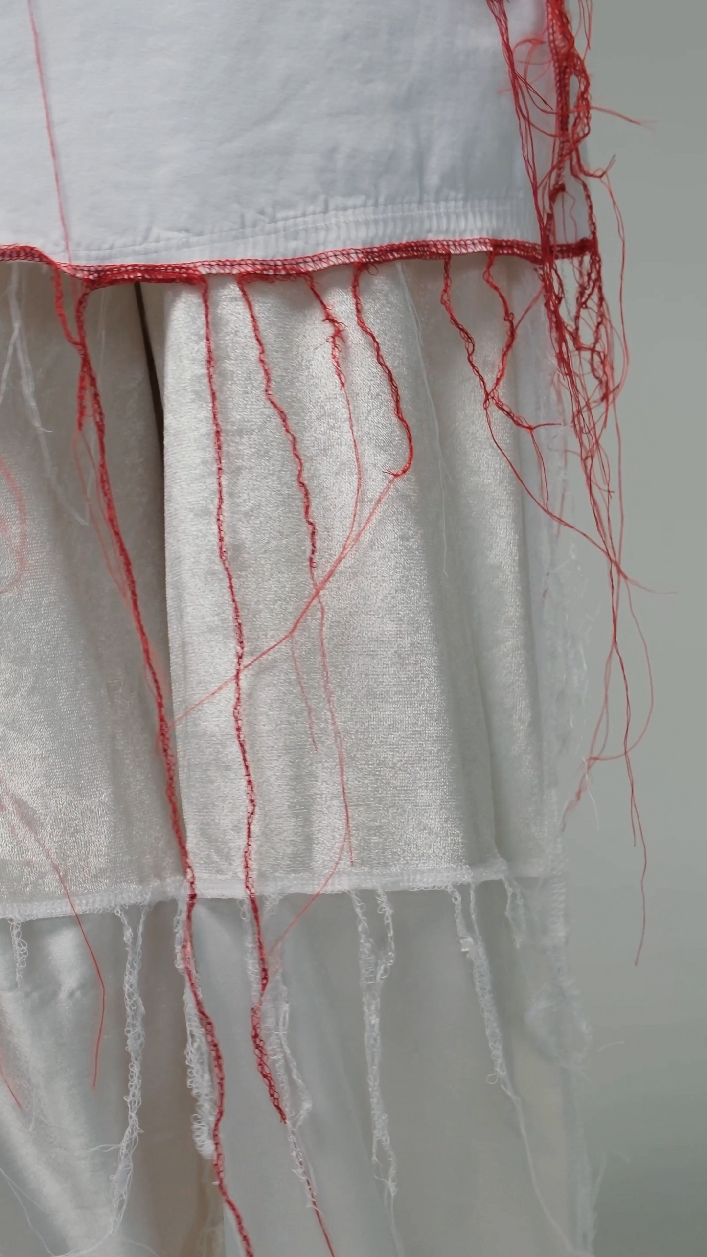 Upcycle T-shirt "MDXB BLOODY RED"